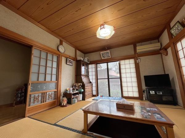 新城市市場台３丁目の中古一戸建て