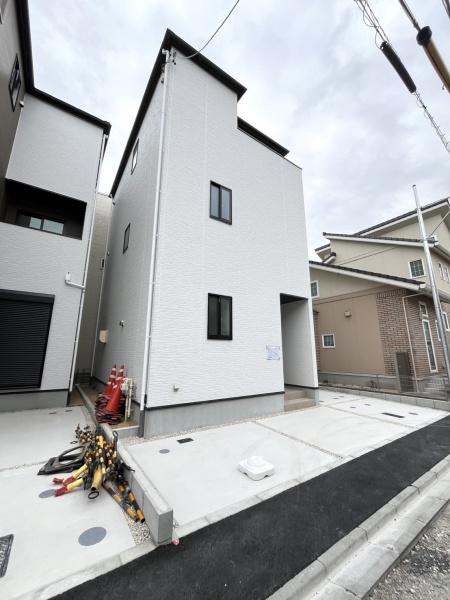 名古屋市中村区郷前町２丁目の新築一戸建