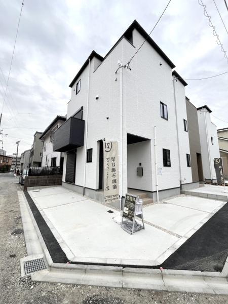 名古屋市中村区郷前町２丁目の新築一戸建
