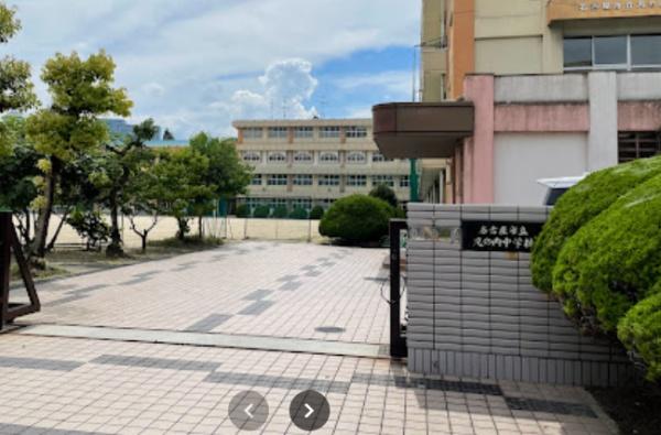 ライオンズシティ丸の内(名古屋市立丸の内中学校)