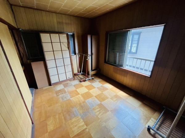 小牧市大字間々原新田の中古一戸建て