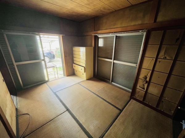 小牧市大字間々原新田の中古一戸建て