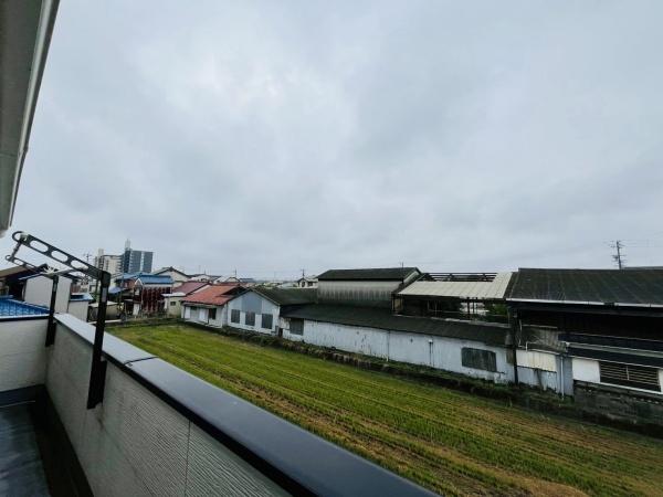 あま市花長うしやの中古一戸建て