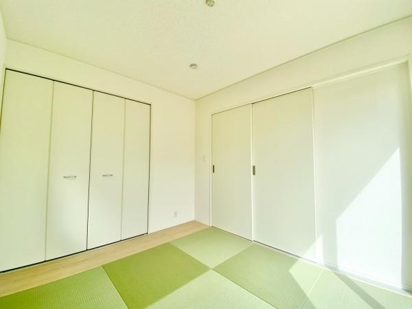 豊川市江島町第1　新築戸建(全３棟)２号棟