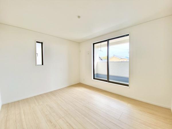 豊川市江島町第1　新築戸建(全３棟)２号棟