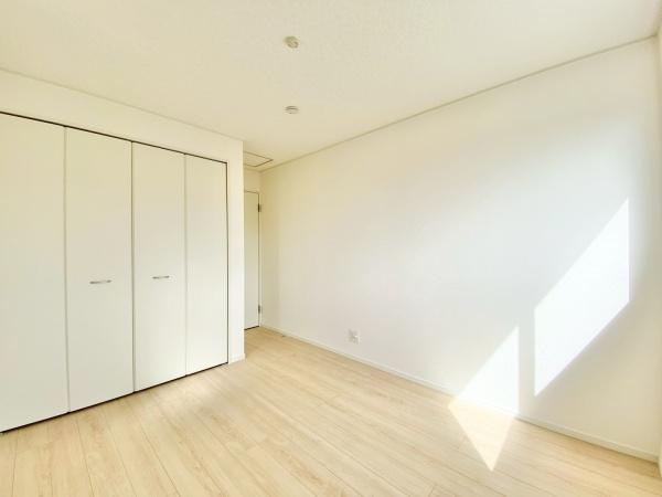 豊川市江島町第1　新築戸建(全３棟)２号棟