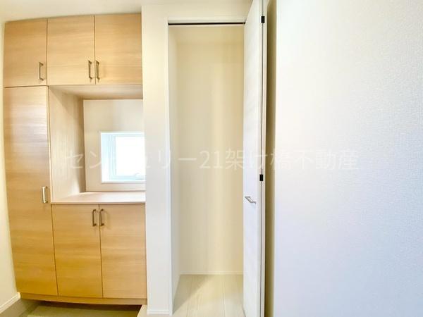 豊川市東豊町2丁目59期　新築戸建（全1棟）
