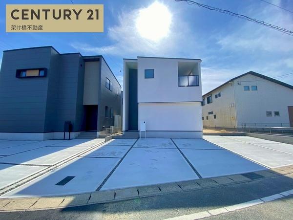 豊川市桜ケ丘町第一　新築戸建（全３棟）１号棟