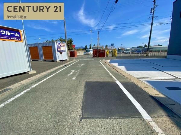 豊川市桜ケ丘町第一　新築戸建（全３棟）２号棟
