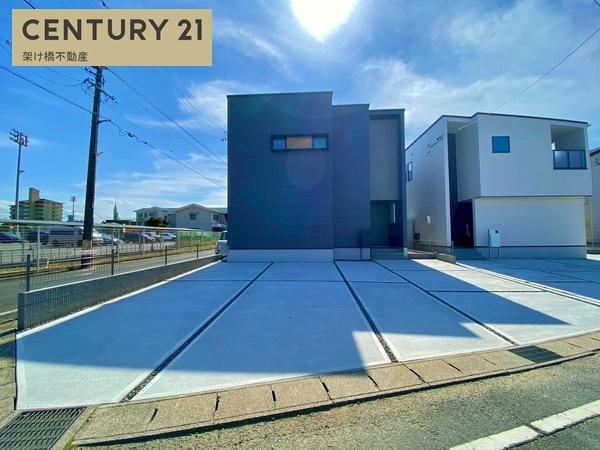 豊川市桜ケ丘町第一　新築戸建（全３棟）２号棟