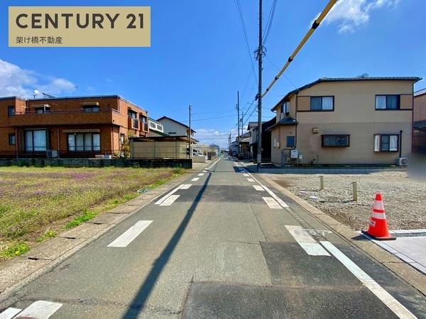 豊川市本野町西浦の土地