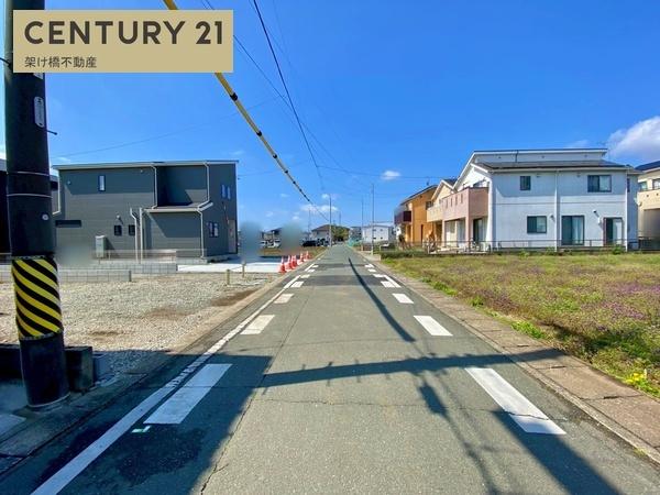 豊川市本野町西浦の土地