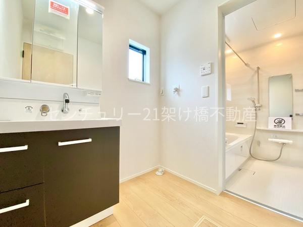 豊川市本野町1期　新築戸建（全７棟）１号棟　リナージュ