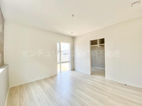豊川市三蔵子町　新築戸建（全４棟）３号棟