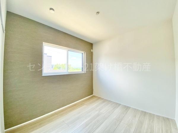 豊川市三蔵子町　新築戸建（全４棟）３号棟