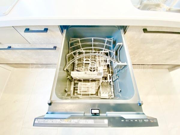 豊川市三蔵子町　新築戸建（全４棟）３号棟