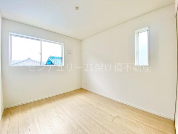 蒲郡市大塚町第13　新築戸建（全３棟）１号棟