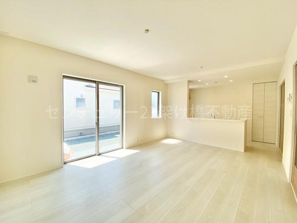 豊川第76御津町御馬東　新築戸建（全３棟）１号棟