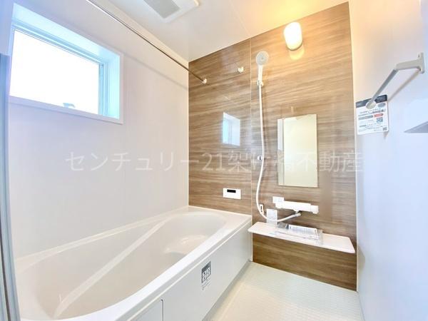 豊川第76御津町御馬東　新築戸建（全３棟）２号棟