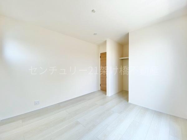 豊川第76御津町御馬東　新築戸建（全３棟）２号棟