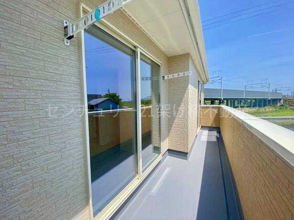 豊川第76御津町御馬東　新築戸建（全３棟）２号棟