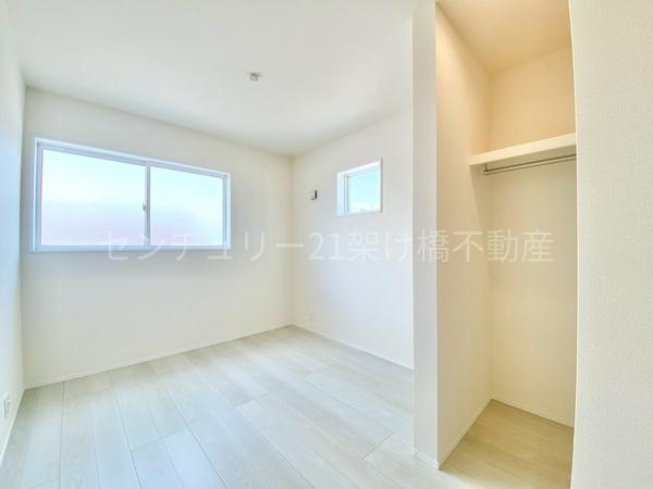 豊川第76御津町御馬東　新築戸建（全３棟）２号棟