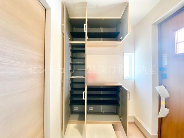 豊川第76御津町御馬東　新築戸建（全３棟）２号棟