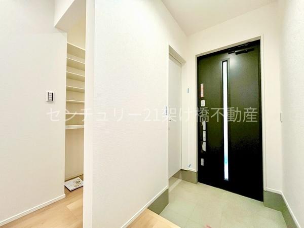 豊川市東曙町第一　新築戸建（全2棟）1号棟