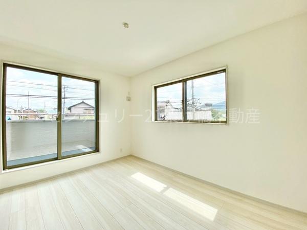 新城市富沢1丁目　新築戸建（全2棟）1号棟
