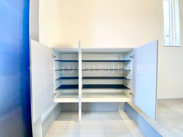 豊川市三蔵子町　新築戸建（全４棟）１号棟