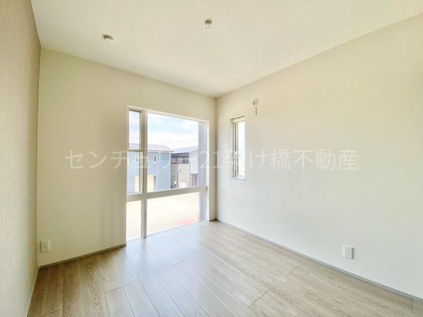 豊川市三蔵子町　新築戸建（全４棟）１号棟