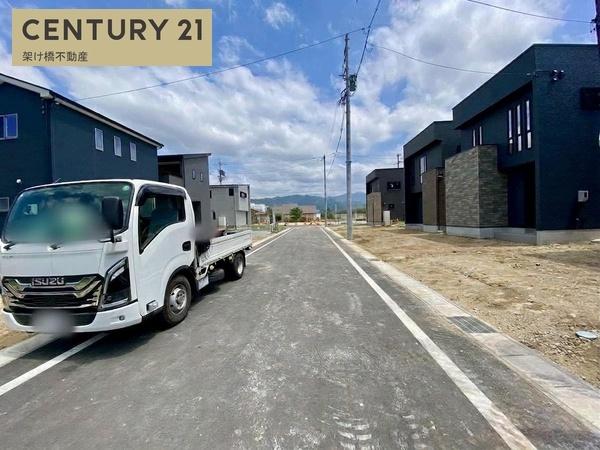 豊川市三蔵子町　新築戸建（全４棟）２号棟