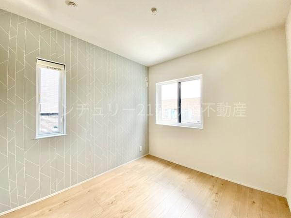 豊川市三蔵子町　新築戸建（全４棟）２号棟
