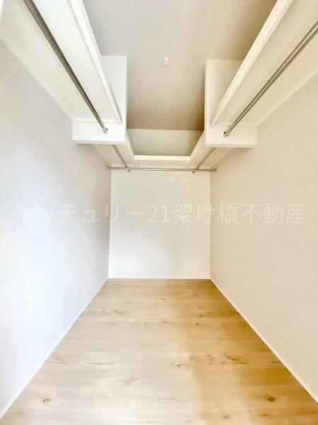 豊川市三蔵子町　新築戸建（全４棟）２号棟