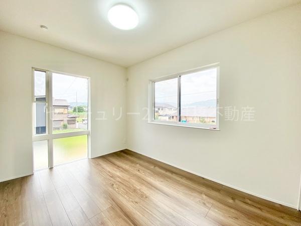 豊川市三蔵子町　新築戸建（全４棟）４号棟