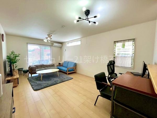 新城市市場台３丁目の中古一戸建て