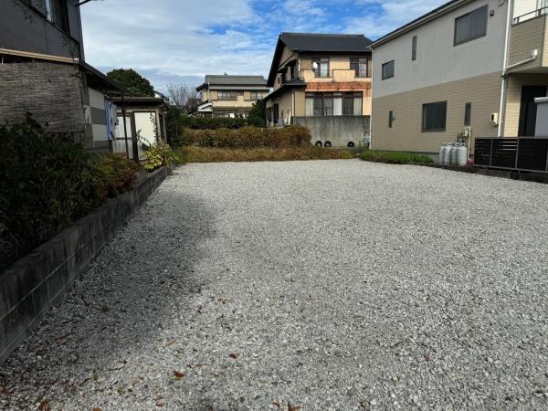 新城市川田字平　土地