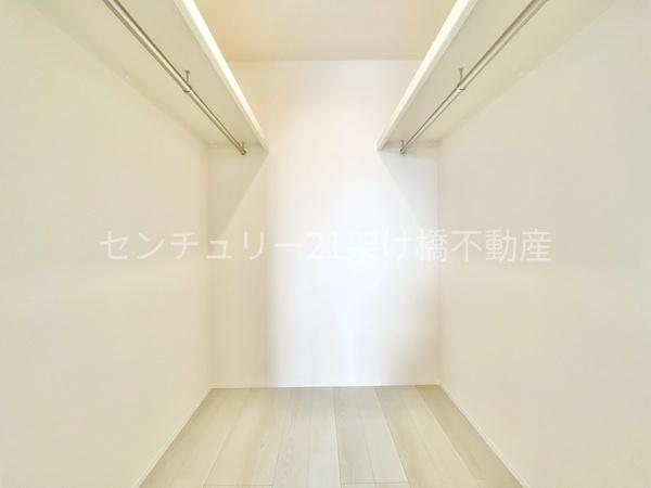 豊川市諏訪西町59期　新築戸建（全３棟）１号棟