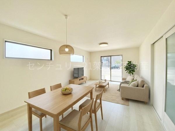 豊川市諏訪西町59期　新築戸建（全３棟）１号棟