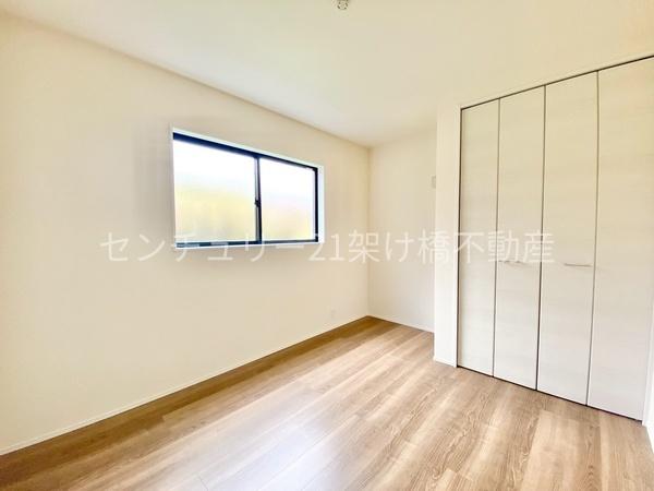 豊川市諏訪西町59期　新築戸建（全３棟）２号棟