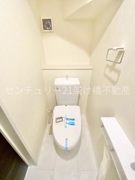 豊川市諏訪西町59期　新築戸建（全３棟）２号棟