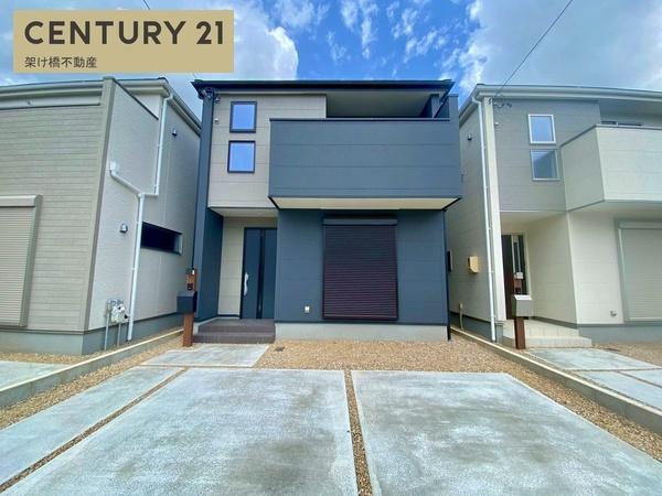 豊川市諏訪西町59期　新築戸建（全３棟）２号棟