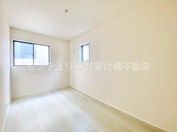 豊川市諏訪西町59期　新築戸建（全３棟）３号棟