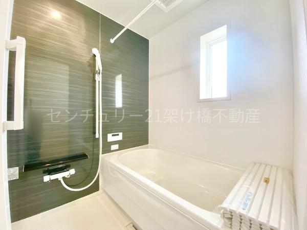 豊川市平尾町第7　新築戸建（全３棟）２号棟