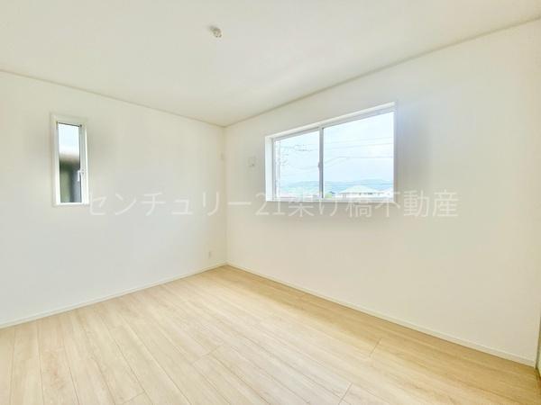 豊川市平尾町第7　新築戸建（全３棟）２号棟