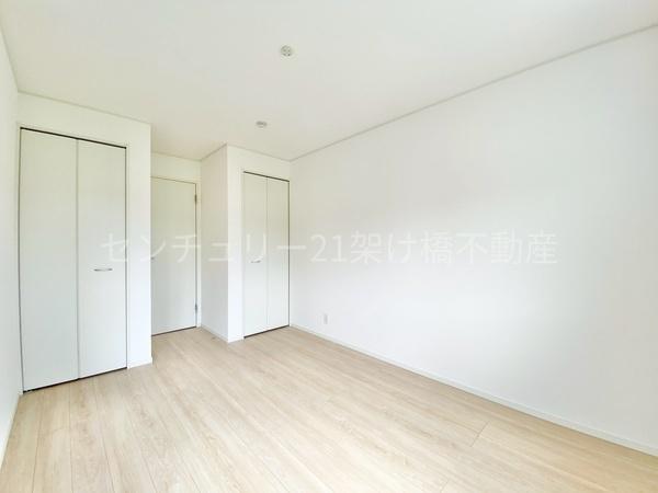 豊川市平尾町第7　新築戸建（全３棟）２号棟
