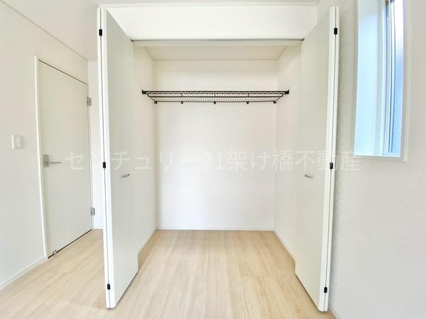 豊川市赤坂町第4　新築戸建（全3棟）1号棟
