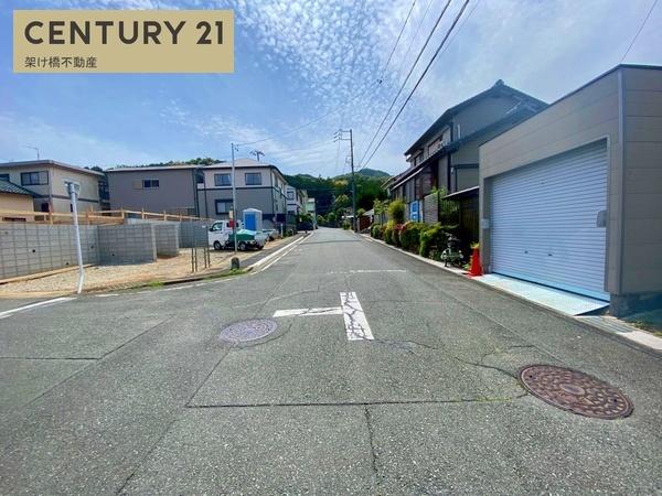 豊川市赤坂町第4　新築戸建（全3棟）1号棟