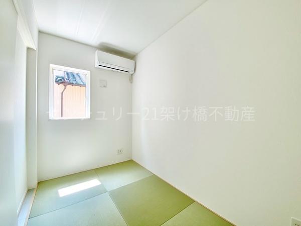 豊川市赤坂町第4　新築戸建（全3棟）2号棟