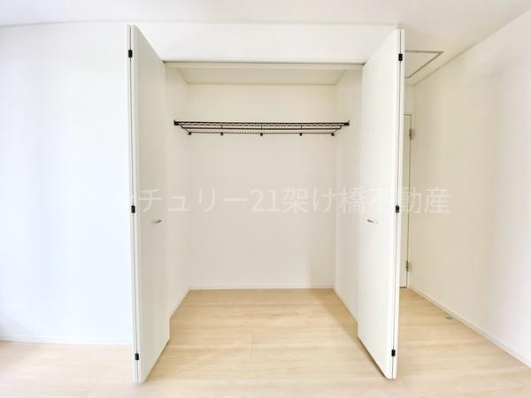 豊川市赤坂町第4　新築戸建（全3棟）2号棟